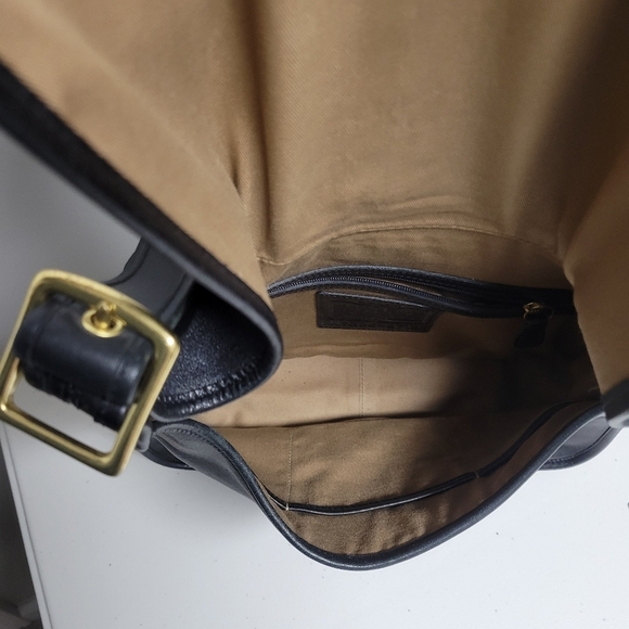 Coach 9718 Vintage Legacy Leather Flap Saddle Shoulder Bag. - Picture 13 of 15